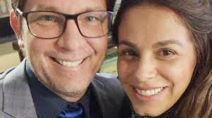 Cabos eleitorais de Flávio Bolsonaro foram pagos com caixa 2 - Ricardo Antunes