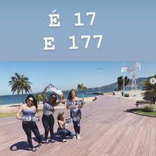 Queiroz pagou cabos eleitorais de Flávio Bolsonaro com caixa 2 em 2018 - 09/11/2020 - UOL Notícias