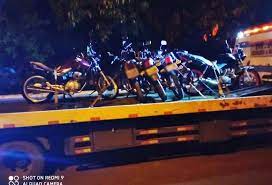 Após flagrar aglomeração em via pública, jovens são presos e motos apreendidas - Dourados News
