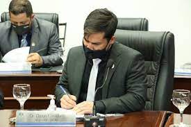 Dr. Diogo promove audiência para debater piso salarial de enfermeiros